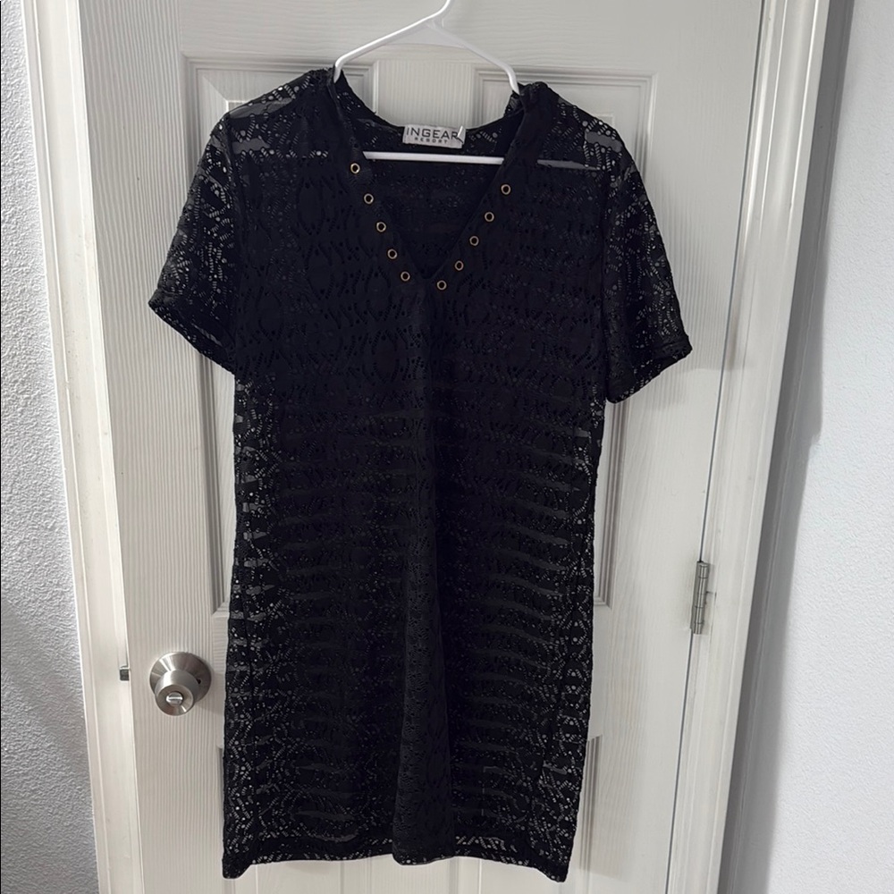 Hooded swim cover up
